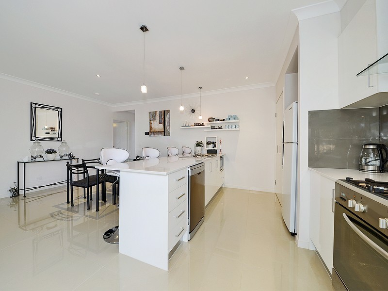 30 Paterson Street, North Lakes QLD 4509