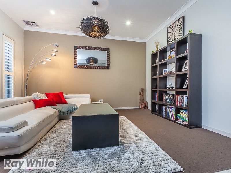 18 Pademelon Circuit, North Lakes QLD 4509