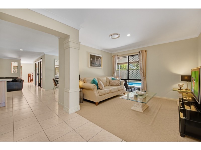 2 Morwell Crescent, North Lakes QLD 4509