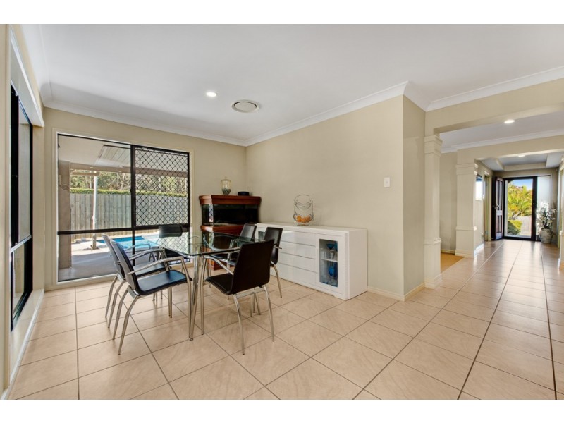 2 Morwell Crescent, North Lakes QLD 4509