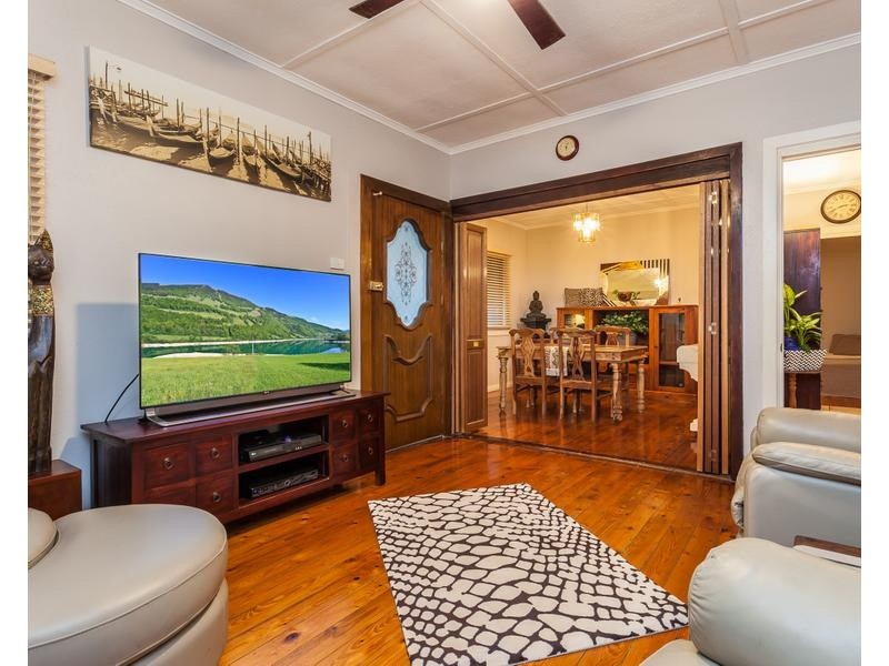 16 Bebbington Street, Zillmere QLD 4034