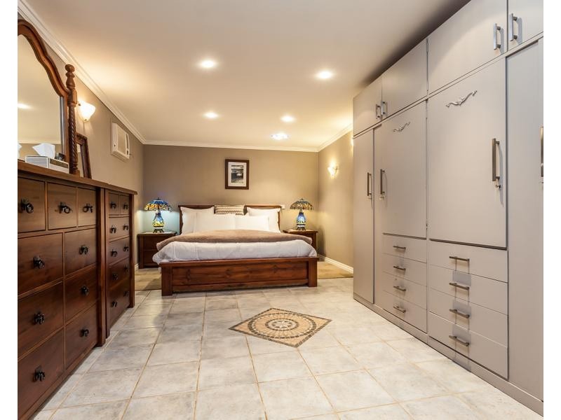 16 Bebbington Street, Zillmere QLD 4034