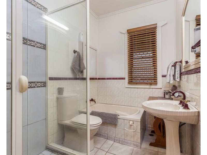 16 Bebbington Street, Zillmere QLD 4034
