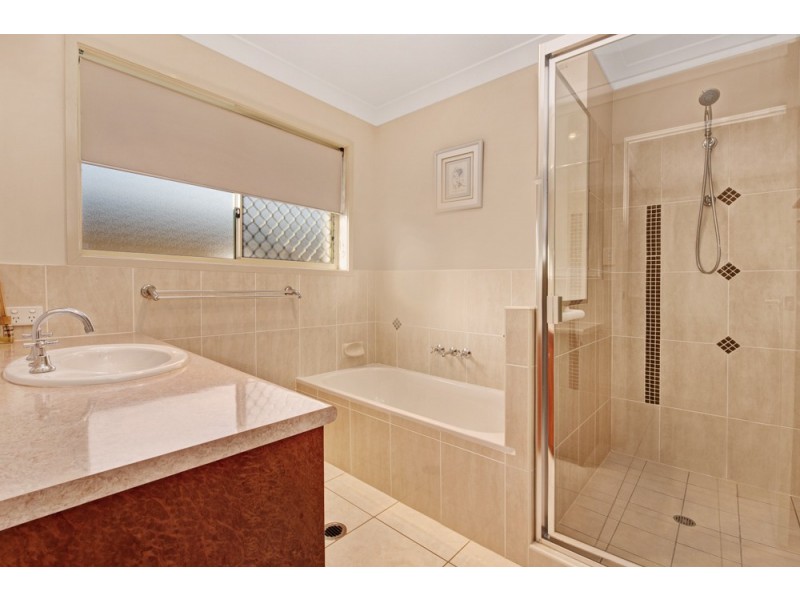 24 Brockman Street, North Lakes QLD 4509