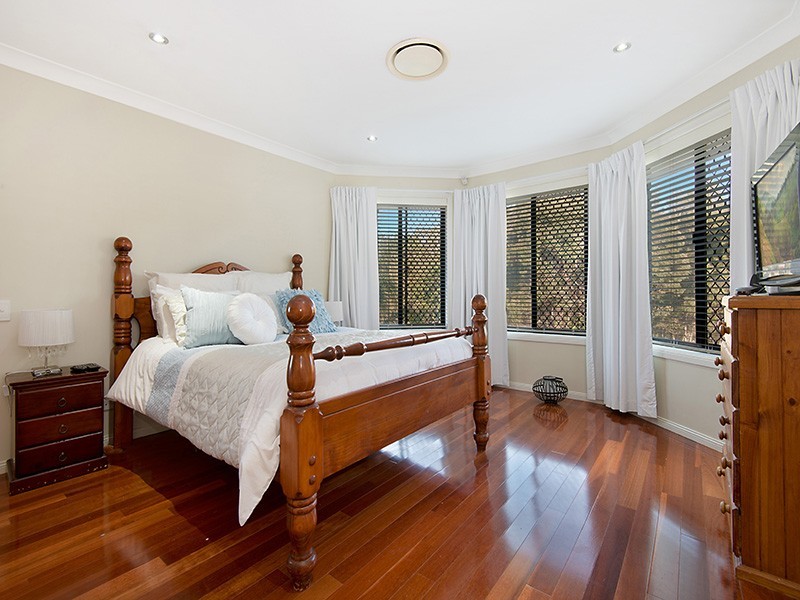 27 Heathcote Avenue, North Lakes QLD 4509