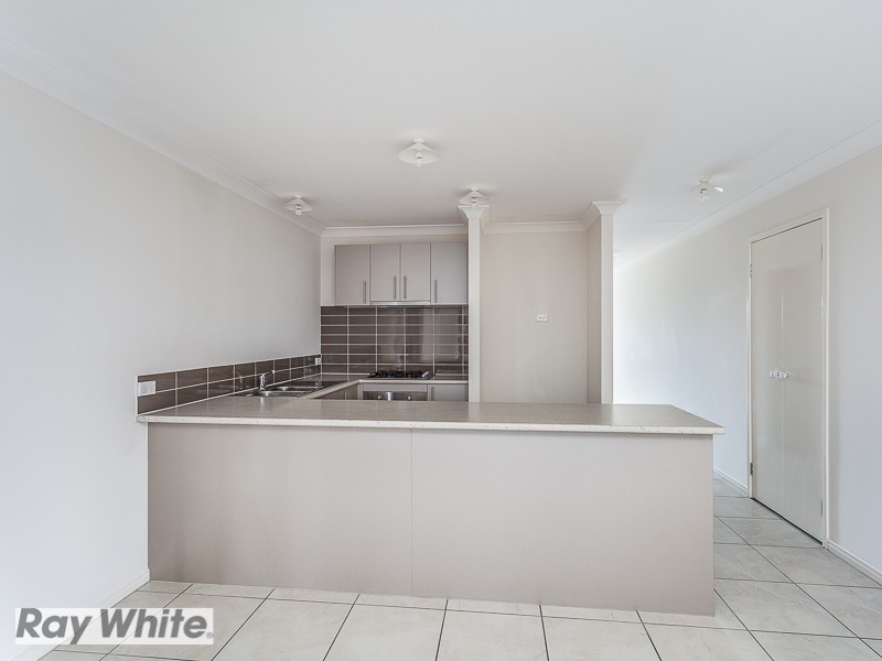 25 Troon Street, North Lakes QLD 4509
