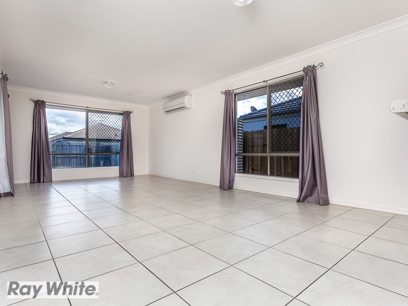 25 Troon Street, North Lakes QLD 4509