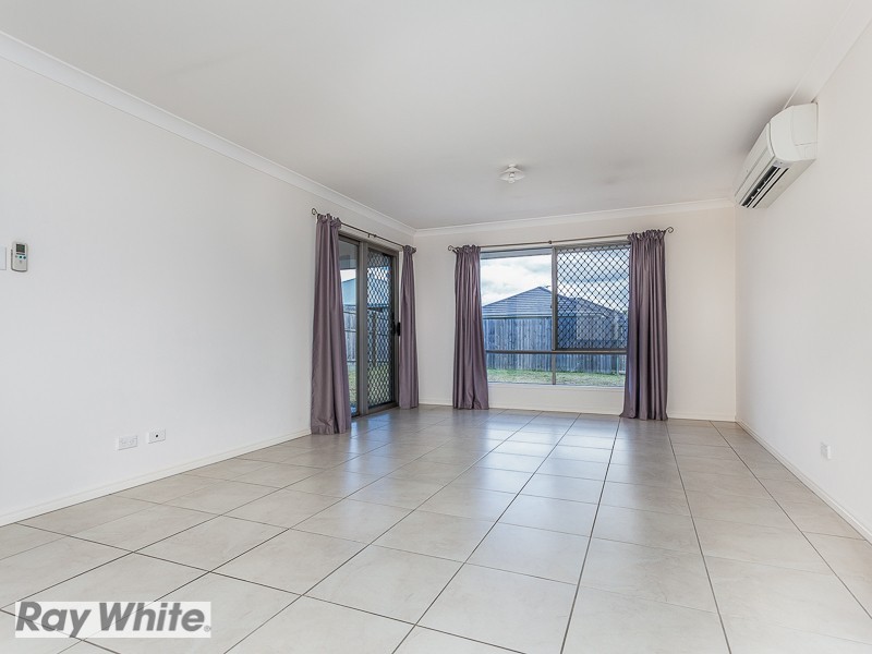 25 Troon Street, North Lakes QLD 4509