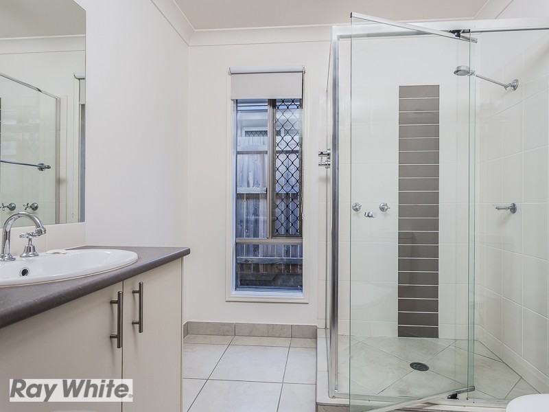 25 Troon Street, North Lakes QLD 4509