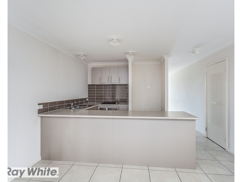 25 Troon Street, North Lakes QLD 4509