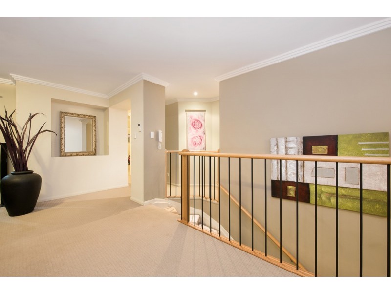11 Riley Court, North Lakes QLD 4509