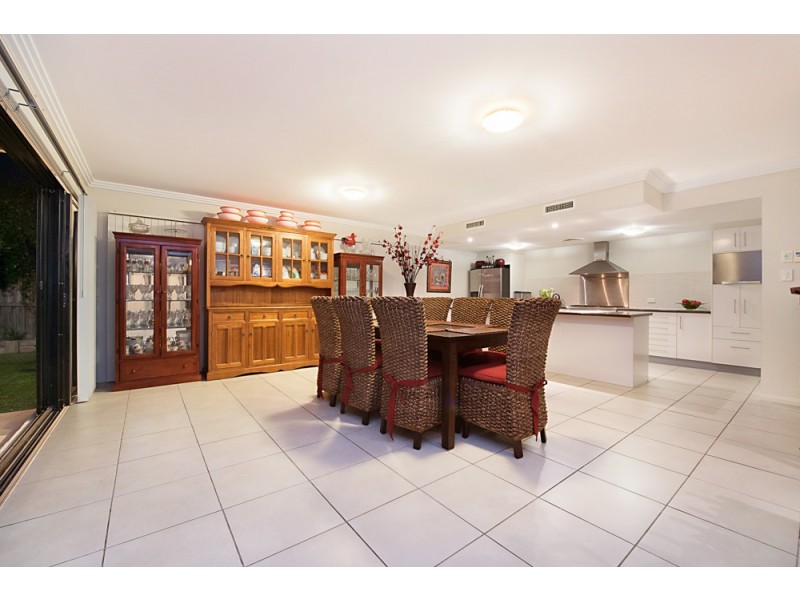 11 Riley Court, North Lakes QLD 4509
