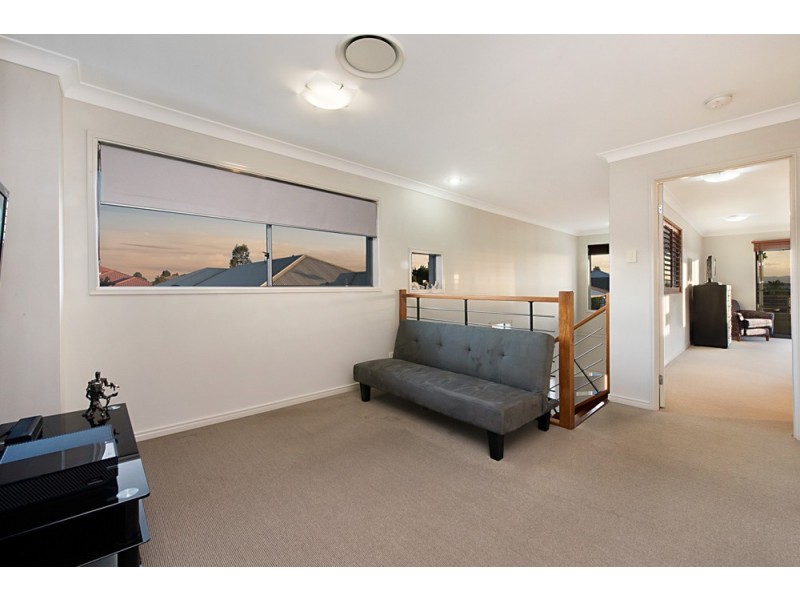 4 Glider Street, North Lakes QLD 4509