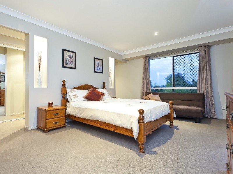 15 Allenby Close, North Lakes QLD 4509