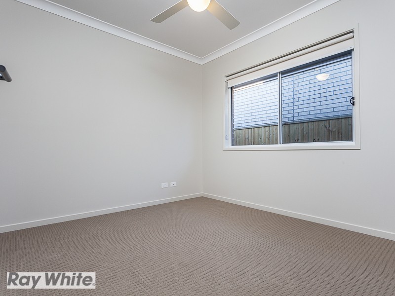 38 Mapleton Drive, North Lakes QLD 4509