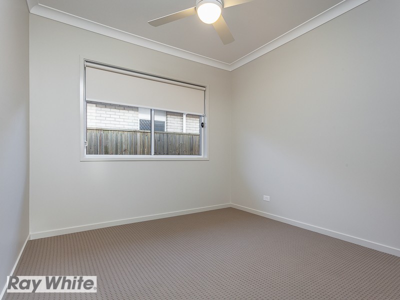 38 Mapleton Drive, North Lakes QLD 4509