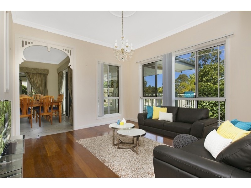 28 Lochside Drive, North Lakes QLD 4509
