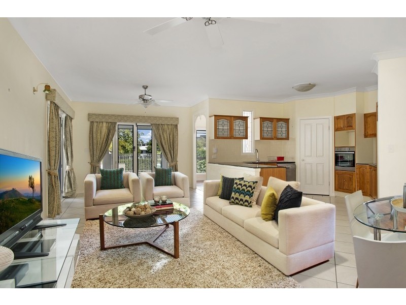 28 Lochside Drive, North Lakes QLD 4509