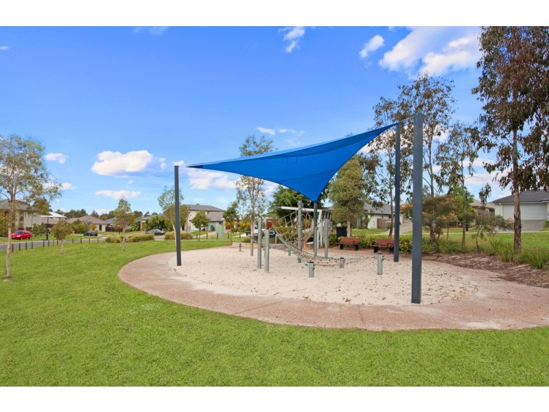 31 Friars Crescent, North Lakes QLD 4509