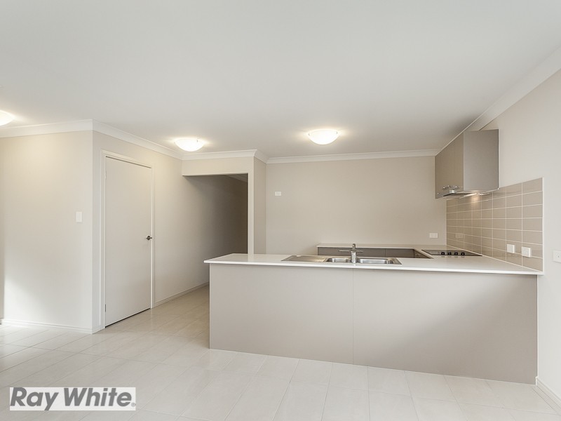 33 Champion Crescent, Griffin QLD 4503