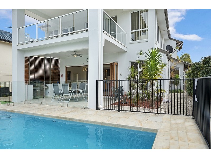 24 Sandpiper Avenue, North Lakes QLD 4509