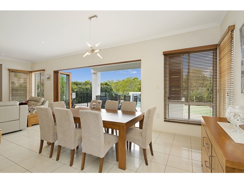 24 Sandpiper Avenue, North Lakes QLD 4509