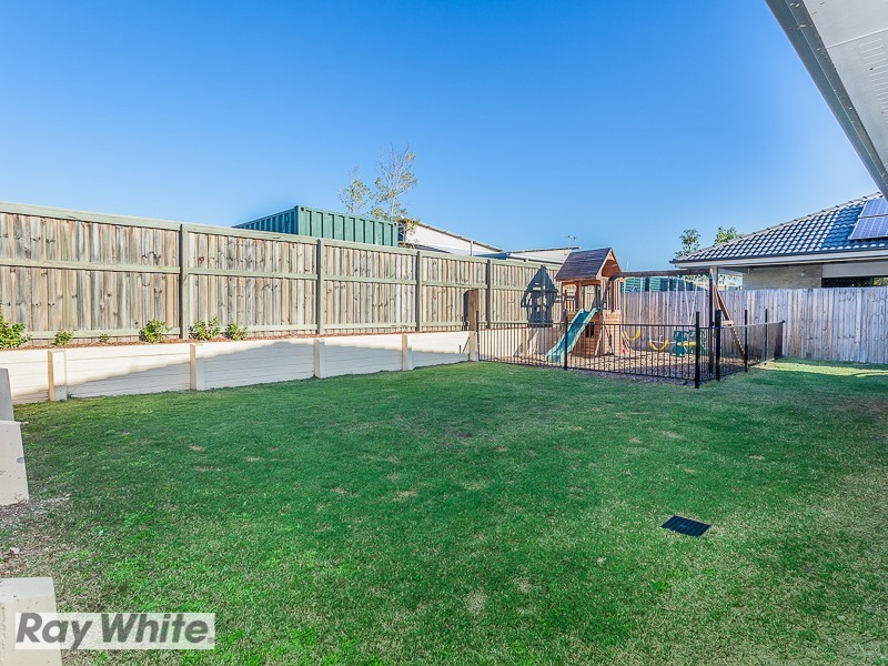 14 Nullarbor Circuit, North Lakes QLD 4509