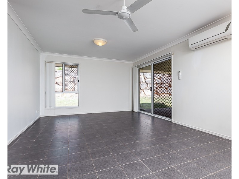 1/17 Tylah Street, Kallangur QLD 4503