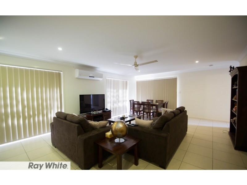 1/6 Duporth Crescent, Dakabin QLD 4503