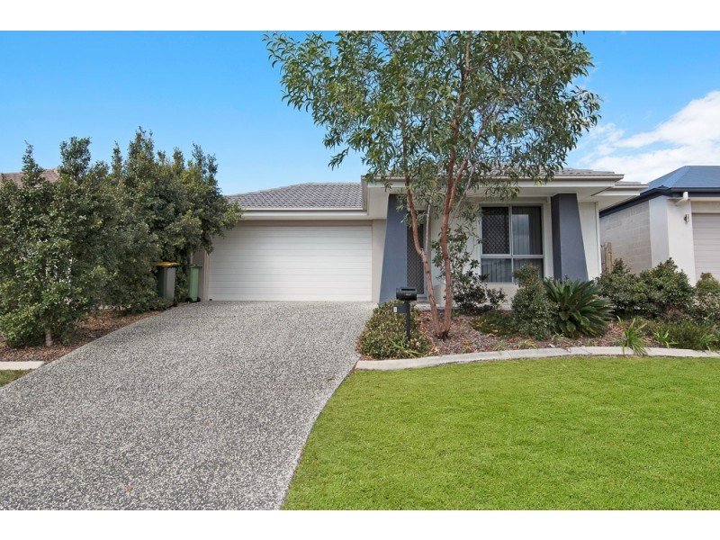 8 Hartley Crescent, North Lakes QLD 4509