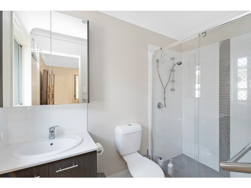 8 Hartley Crescent, North Lakes QLD 4509