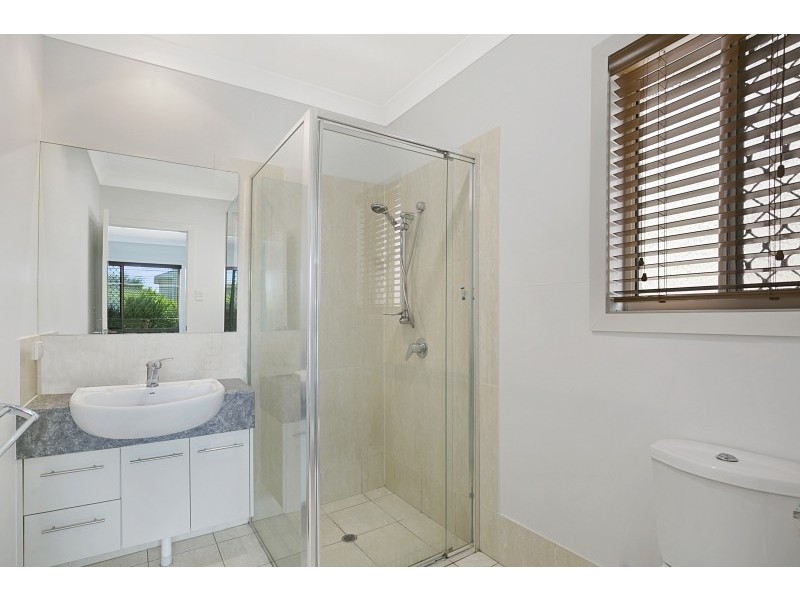 9 Silkpod Court, North Lakes QLD 4509