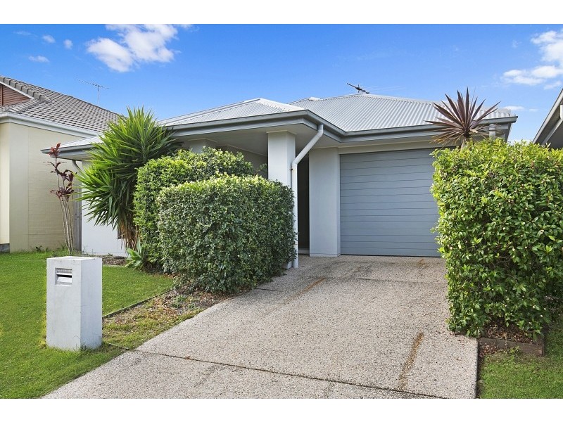 5 Wallaroo Circuit, North Lakes QLD 4509