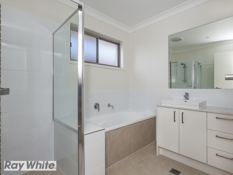 24 Marmoset Circuit, Dakabin QLD 4503