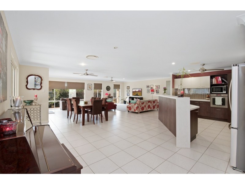 6 Breakwater Court, Deception Bay QLD 4508