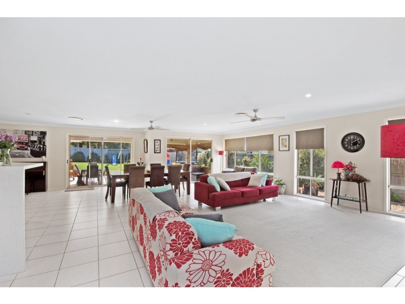 6 Breakwater Court, Deception Bay QLD 4508