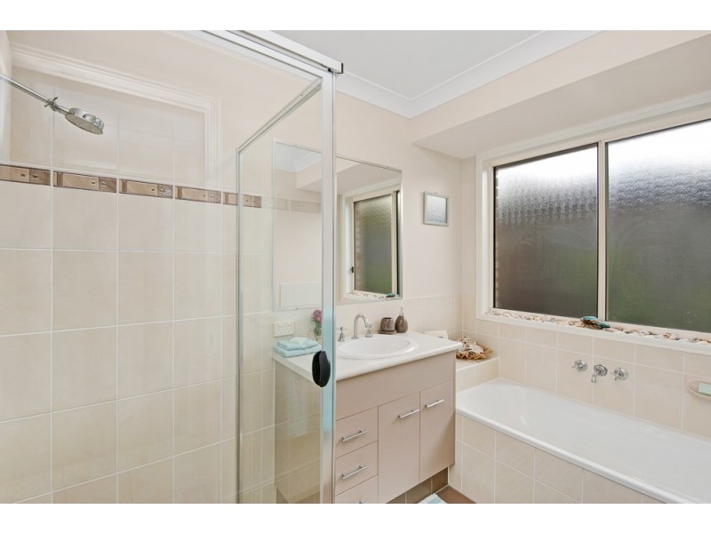 6 Breakwater Court, Deception Bay QLD 4508