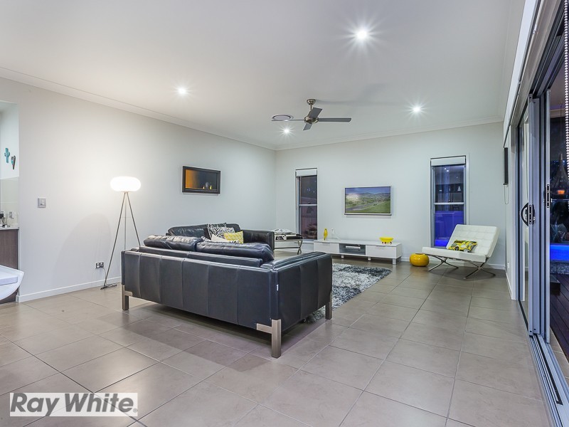 37 Pademelon Circuit, North Lakes QLD 4509