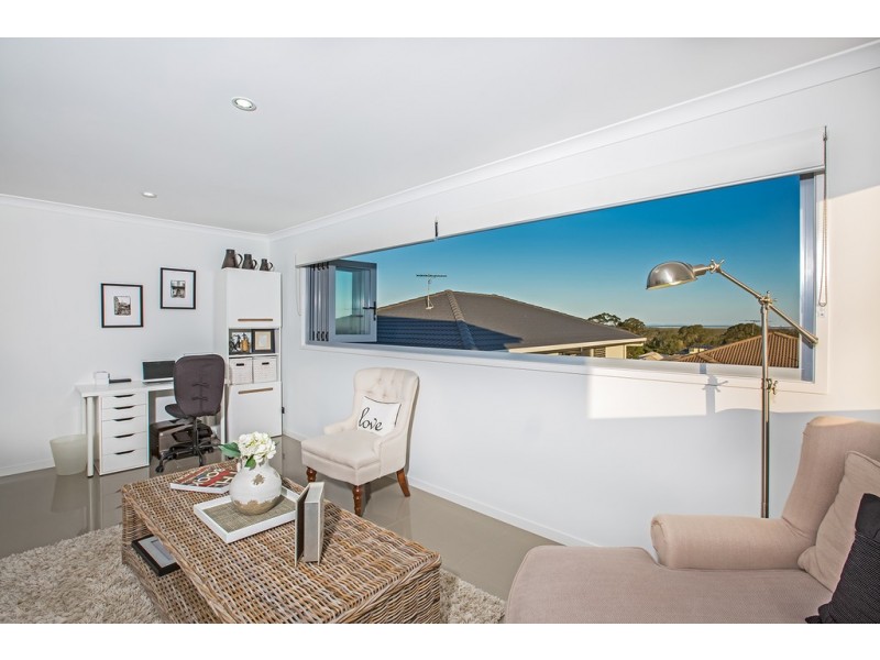 10 Hobby Court, Mango Hill QLD 4509