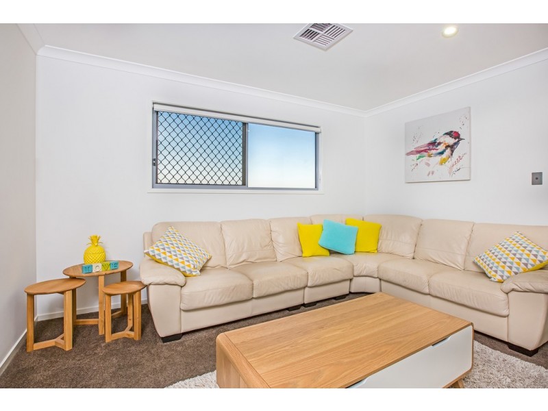 10 Hobby Court, Mango Hill QLD 4509