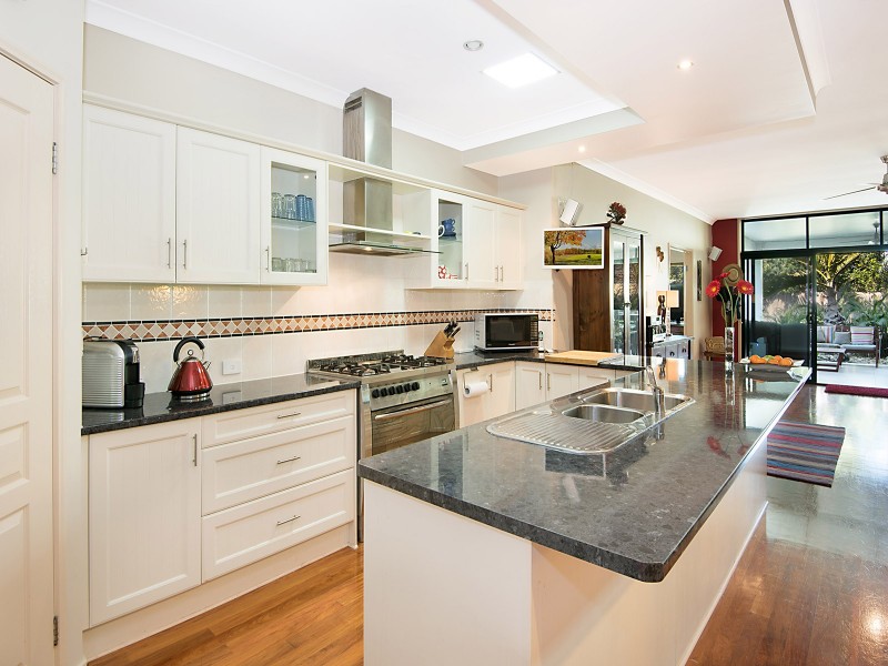 16 Hoya Close, North Lakes QLD 4509