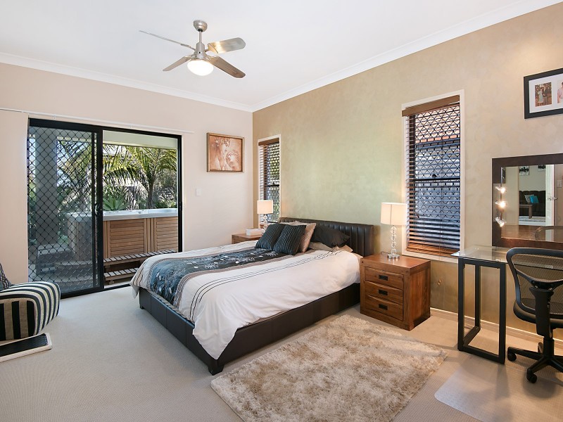 16 Hoya Close, North Lakes QLD 4509