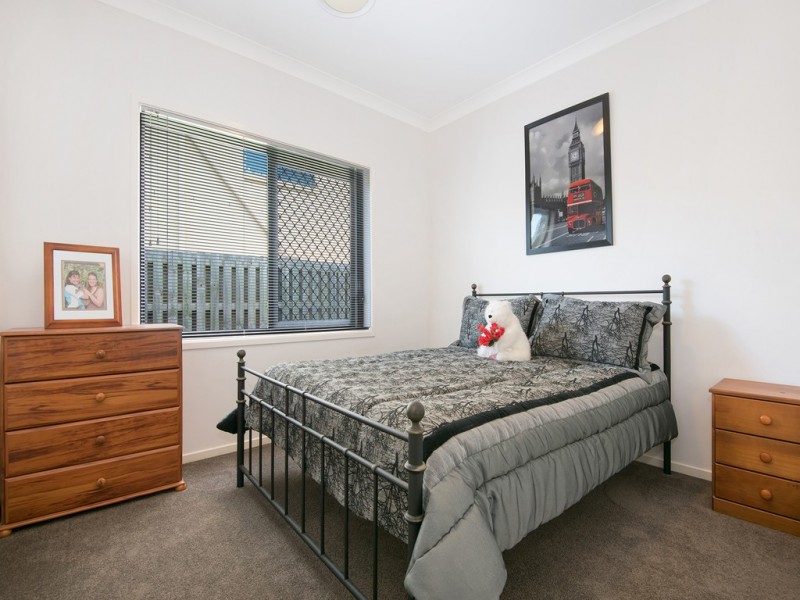 8 Grebe Circuit, North Lakes QLD 4509