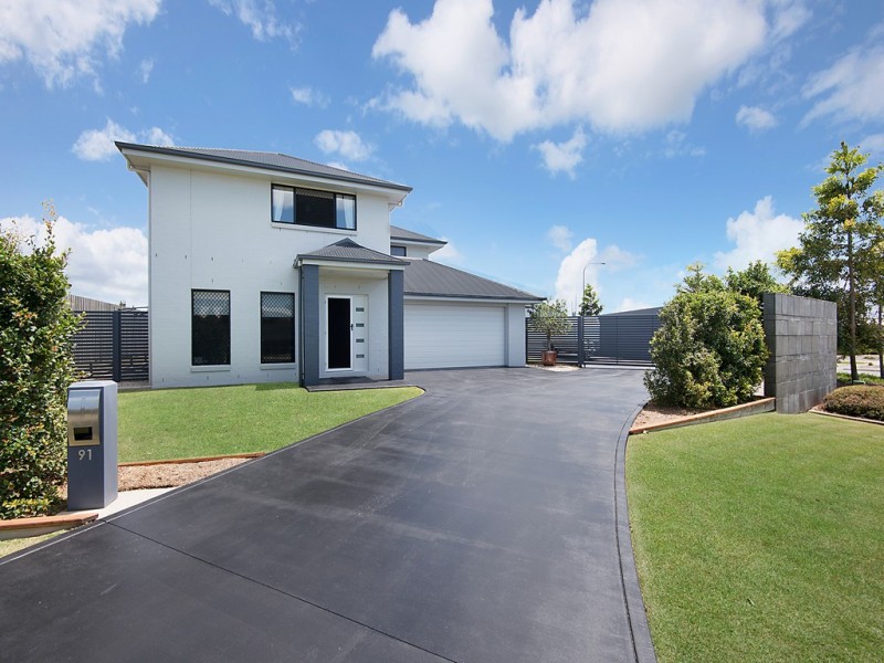 91 Sears Parade, North Lakes QLD 4509