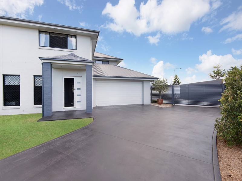 91 Sears Parade, North Lakes QLD 4509