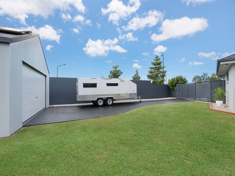 91 Sears Parade, North Lakes QLD 4509