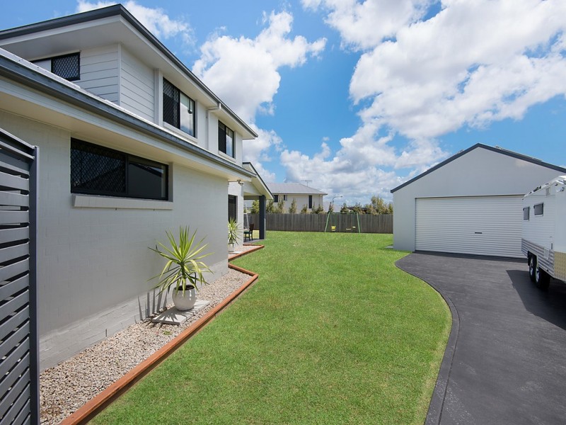 91 Sears Parade, North Lakes QLD 4509
