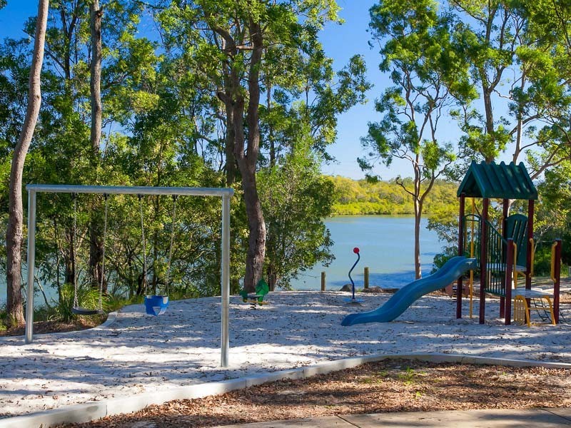 4 Clarence Street, Murrumba Downs QLD 4503