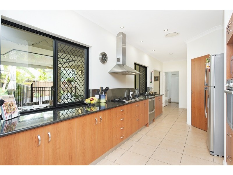 1 Appleby Close, North Lakes QLD 4509