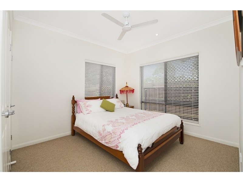 1 Appleby Close, North Lakes QLD 4509